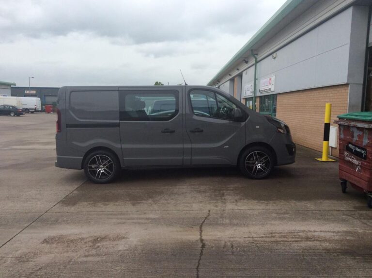 CGbS5onWsAETMEN 768x573